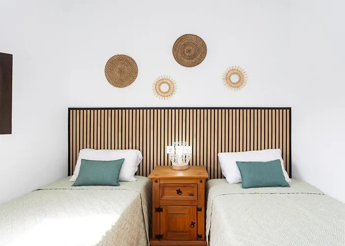 Ek En A * Κανδελάρια