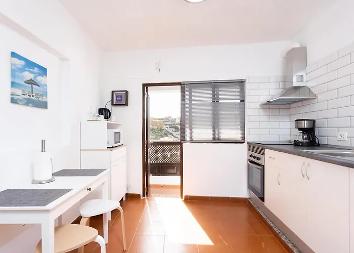 Ek En A קנדלריה